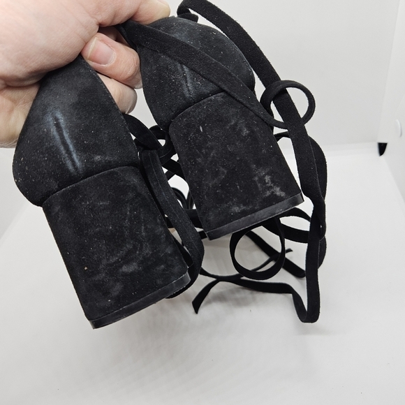 BCBGENERATION Debby Suede Block-Heel Sandals black size 6.5 - Picture 6 of 10